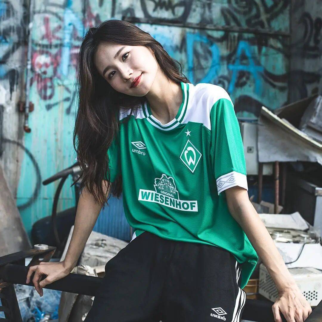 德甲联赛：云达不来梅力挺主帅，霍芬海姆坐三望二